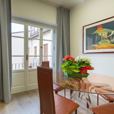 Stunning & Luxurious 1Br Apt 1 Min Walk By Duomo Florencia Exterior foto