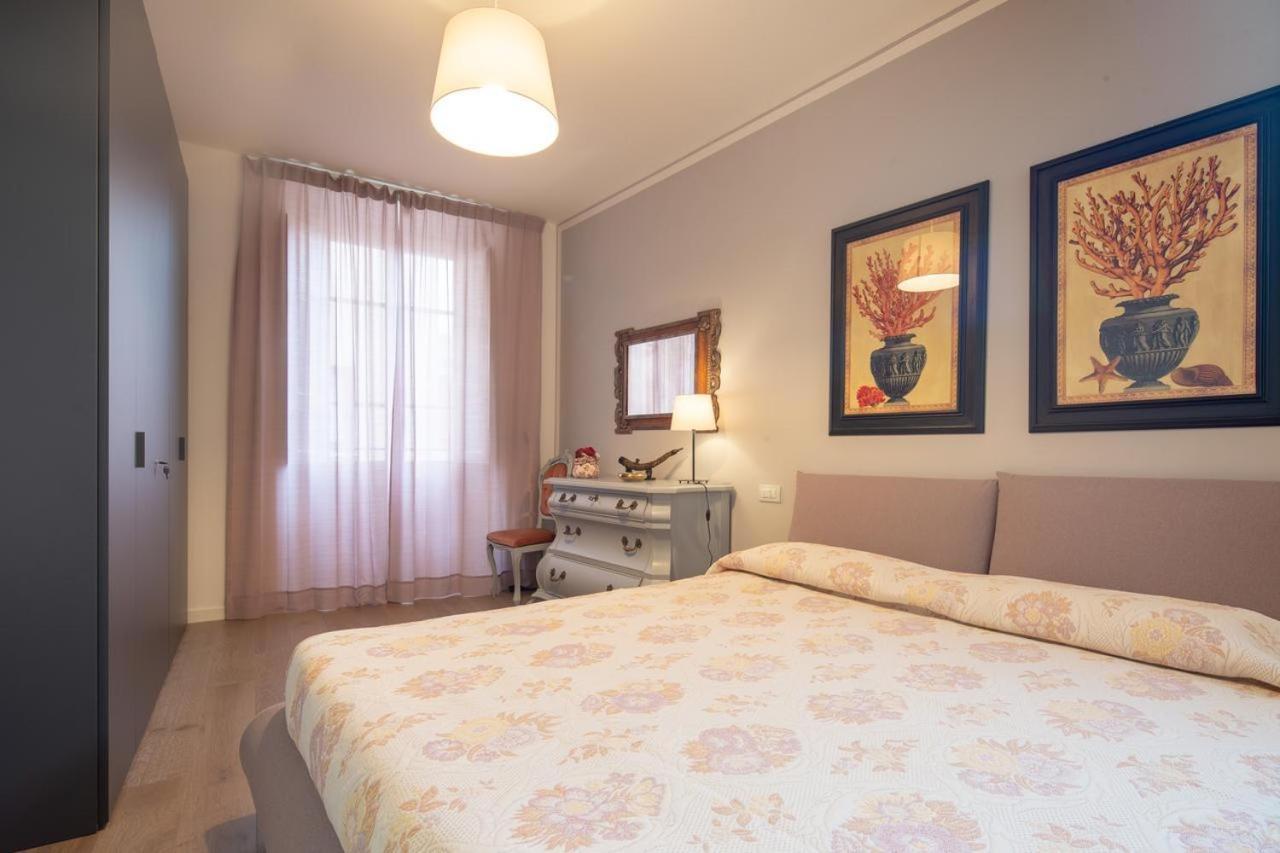 Stunning & Luxurious 1Br Apt 1 Min Walk By Duomo Florencia Exterior foto