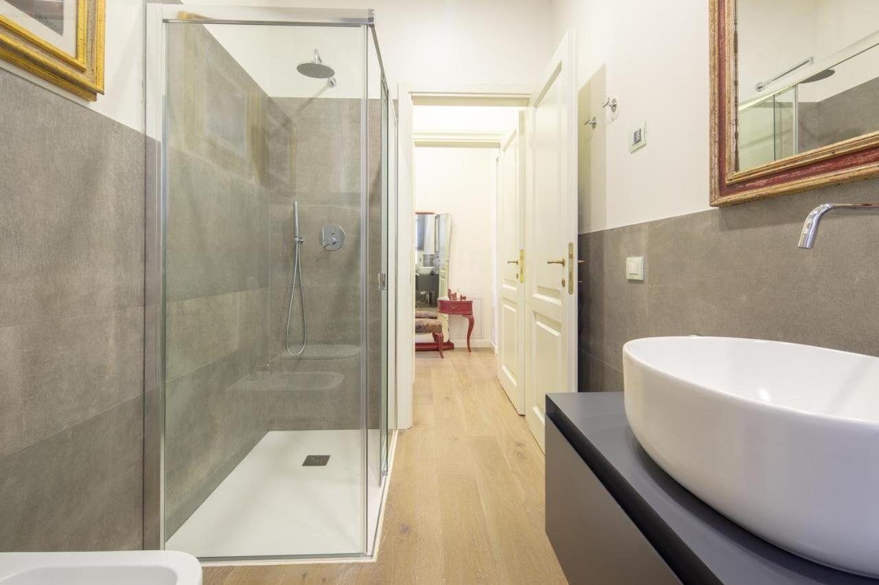 Stunning & Luxurious 1Br Apt 1 Min Walk By Duomo Florencia Exterior foto